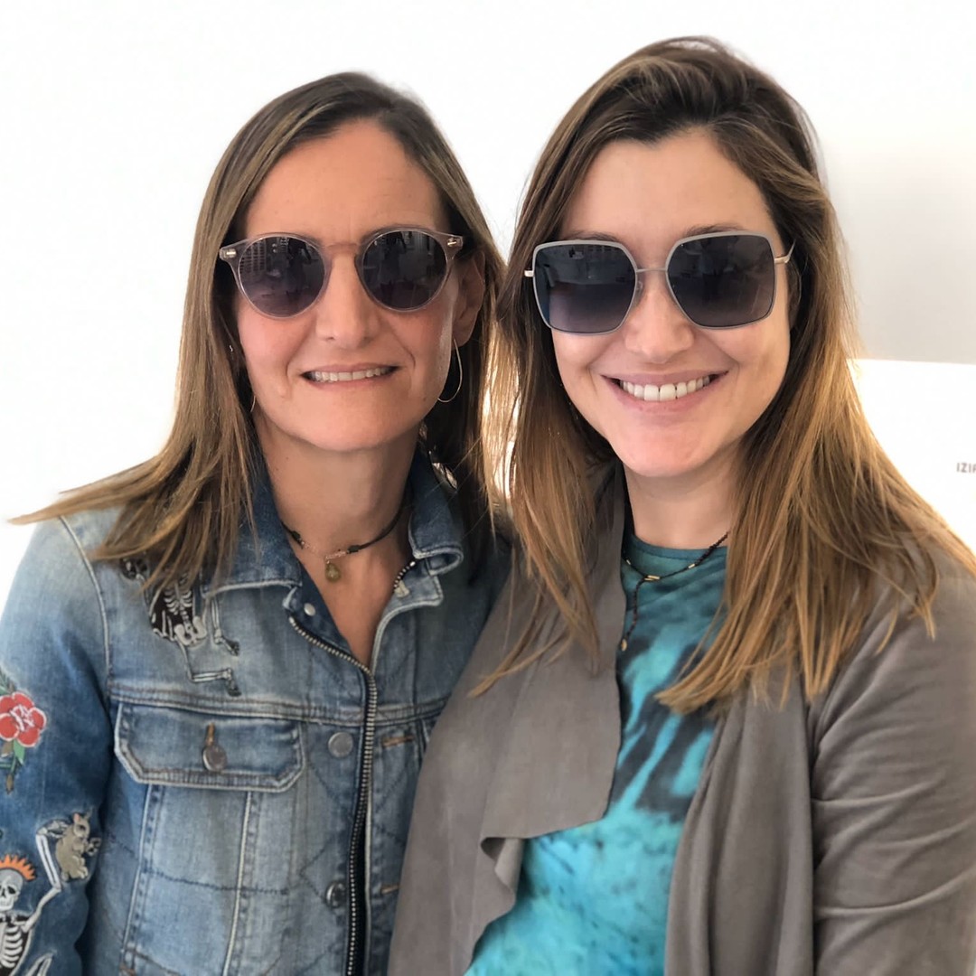 ¡Sonia y Elisabeth con sus nuevas gafas de sol!
#gafasdesol #optica #opticabarcelona #sunglasses #summer